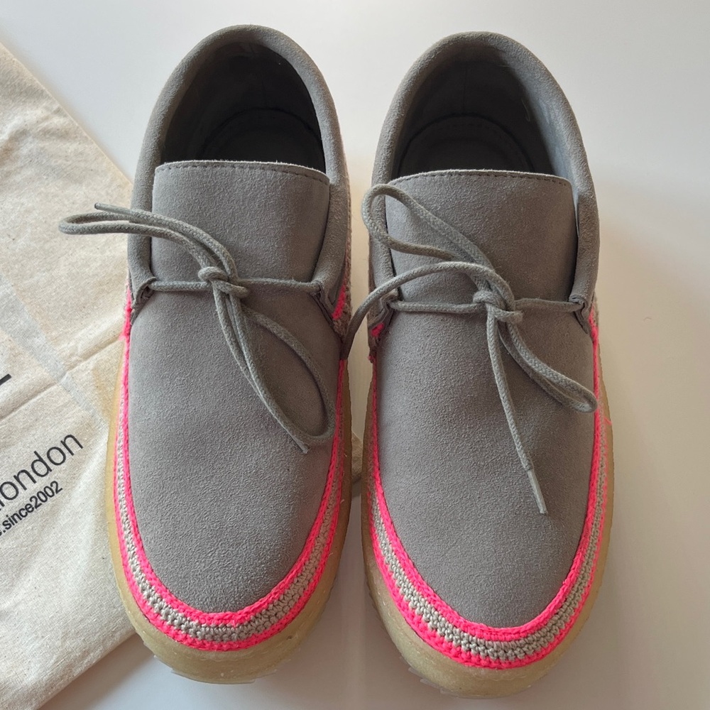 Laidback London Komo Crochet Moccasin Fossil Neon Pink Gray Moccasins Pink Trim
